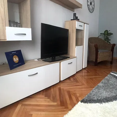 Mahonia * Σπλιτ